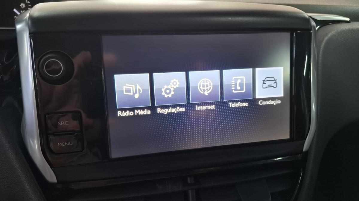 peugeot-208-1-2-vti-2015-gasolina-1199cc