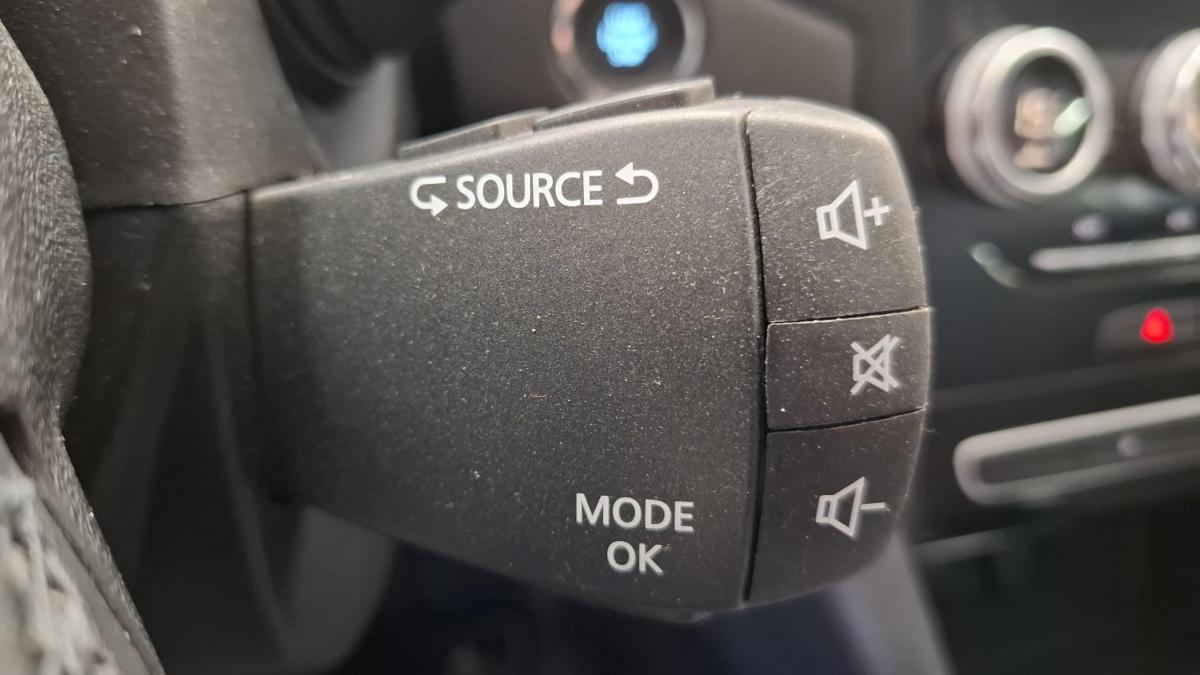 renault-megane-2022-hibrido-a-gasolina-1598cc