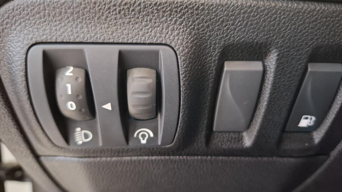 renault-megane-2022-hibrido-a-gasolina-1598cc