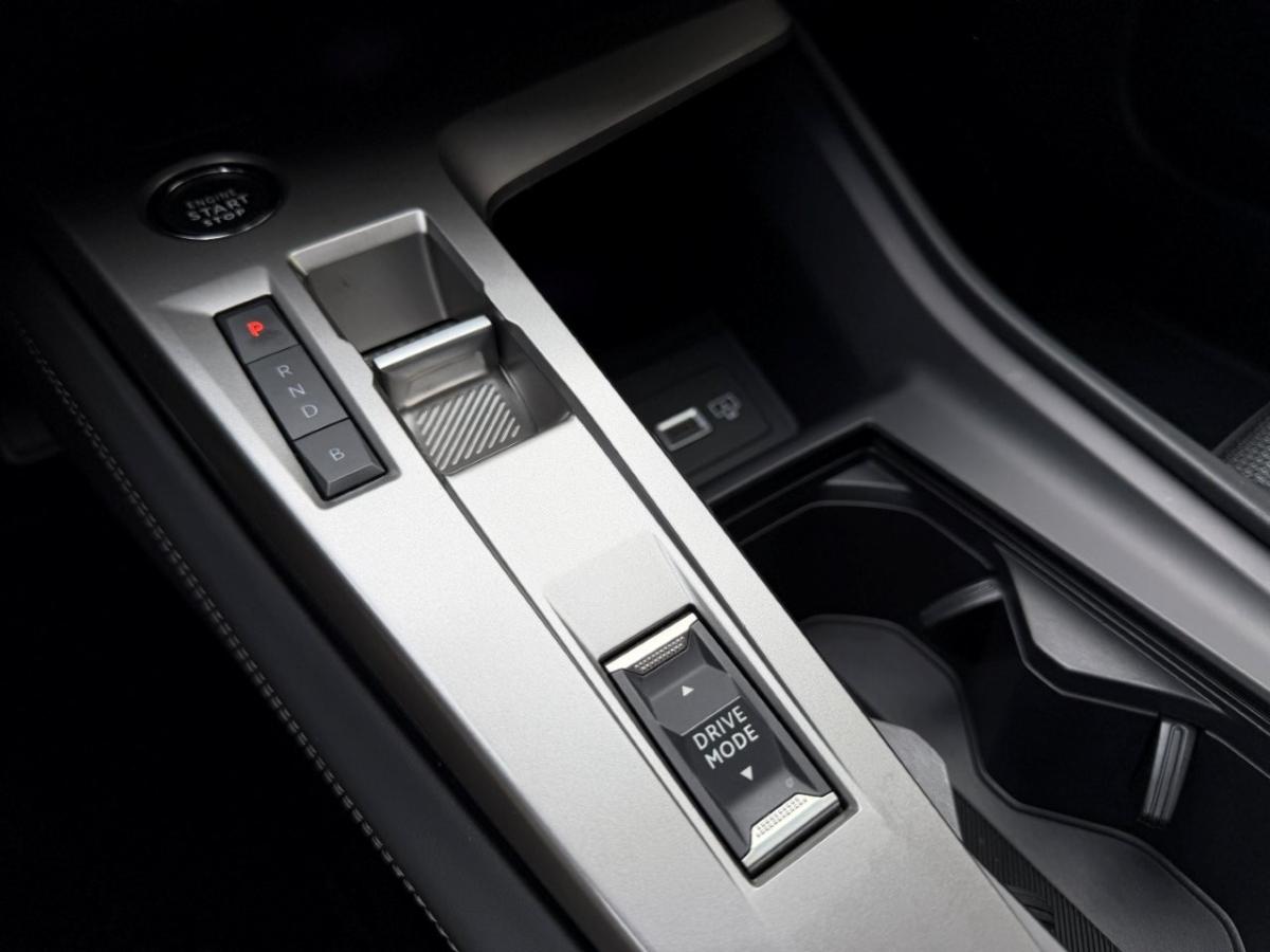peugeot-308-sw-2023-hibrido-a-gasolina-1598cc