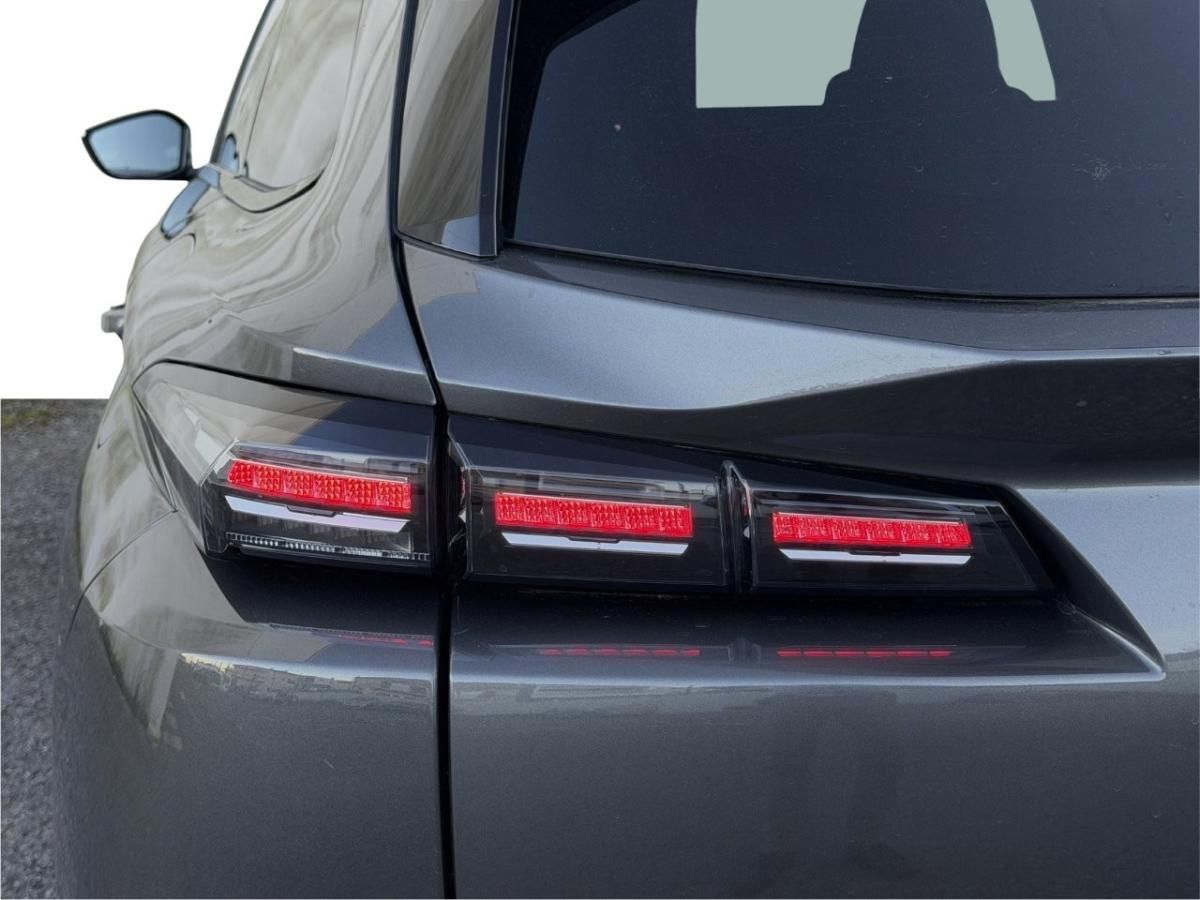 peugeot-308-sw-2023-hibrido-a-gasolina-1598cc