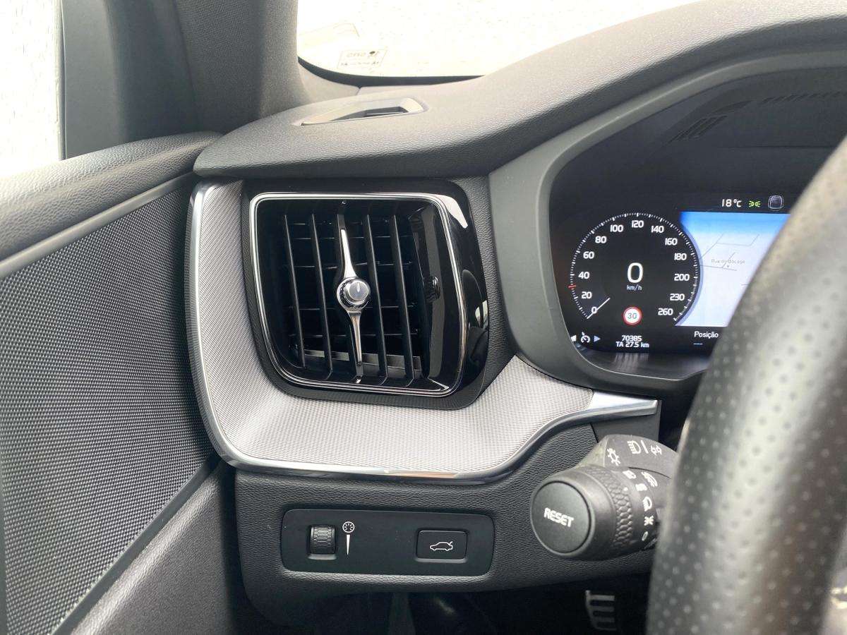 volvo-xc60-2019-diesel-1969cc