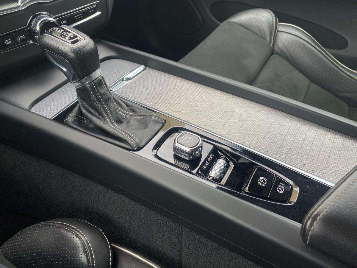 volvo-xc60-2019-diesel-1969cc