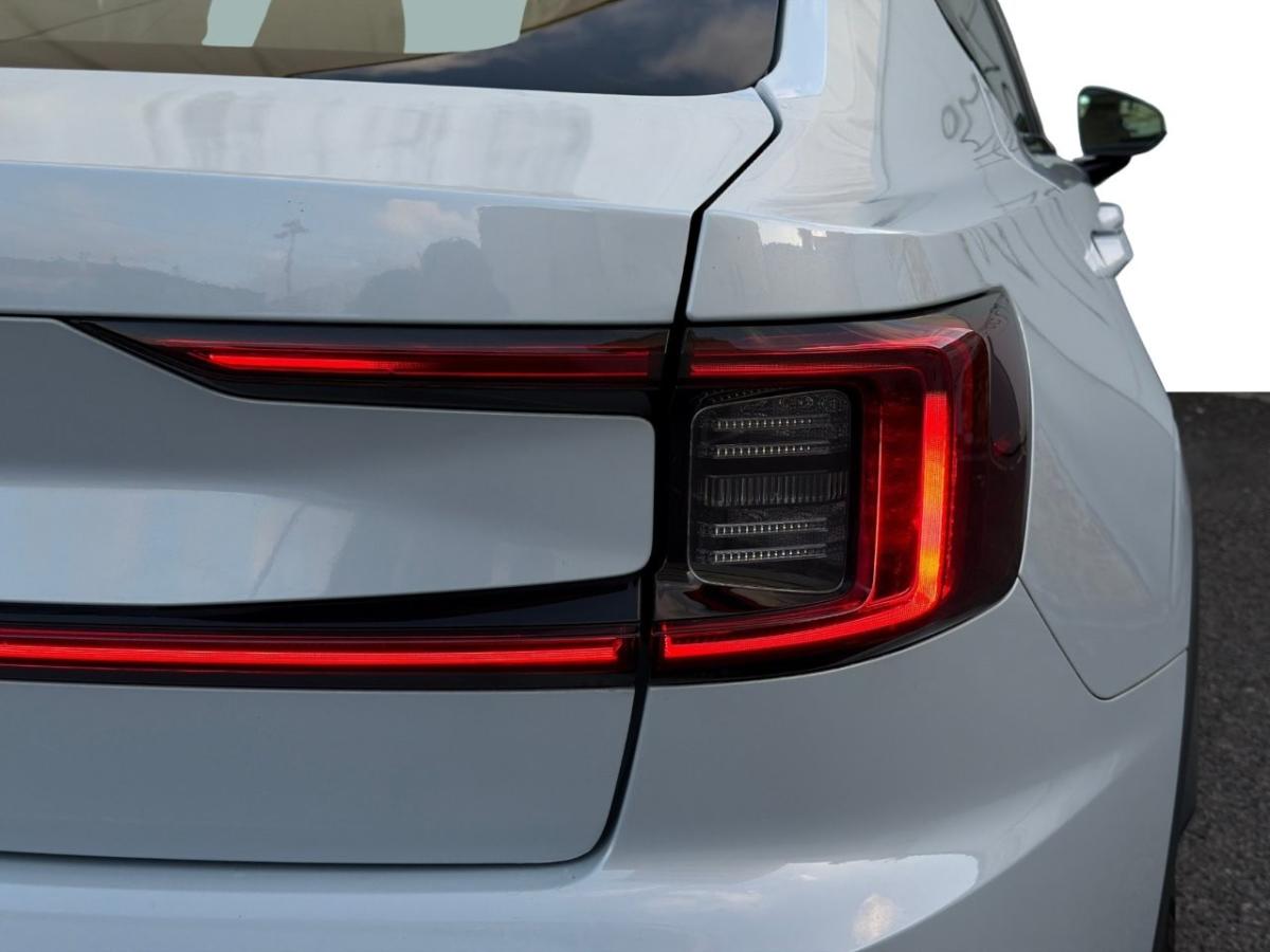 polestar-2-2024-eletrico-0cc