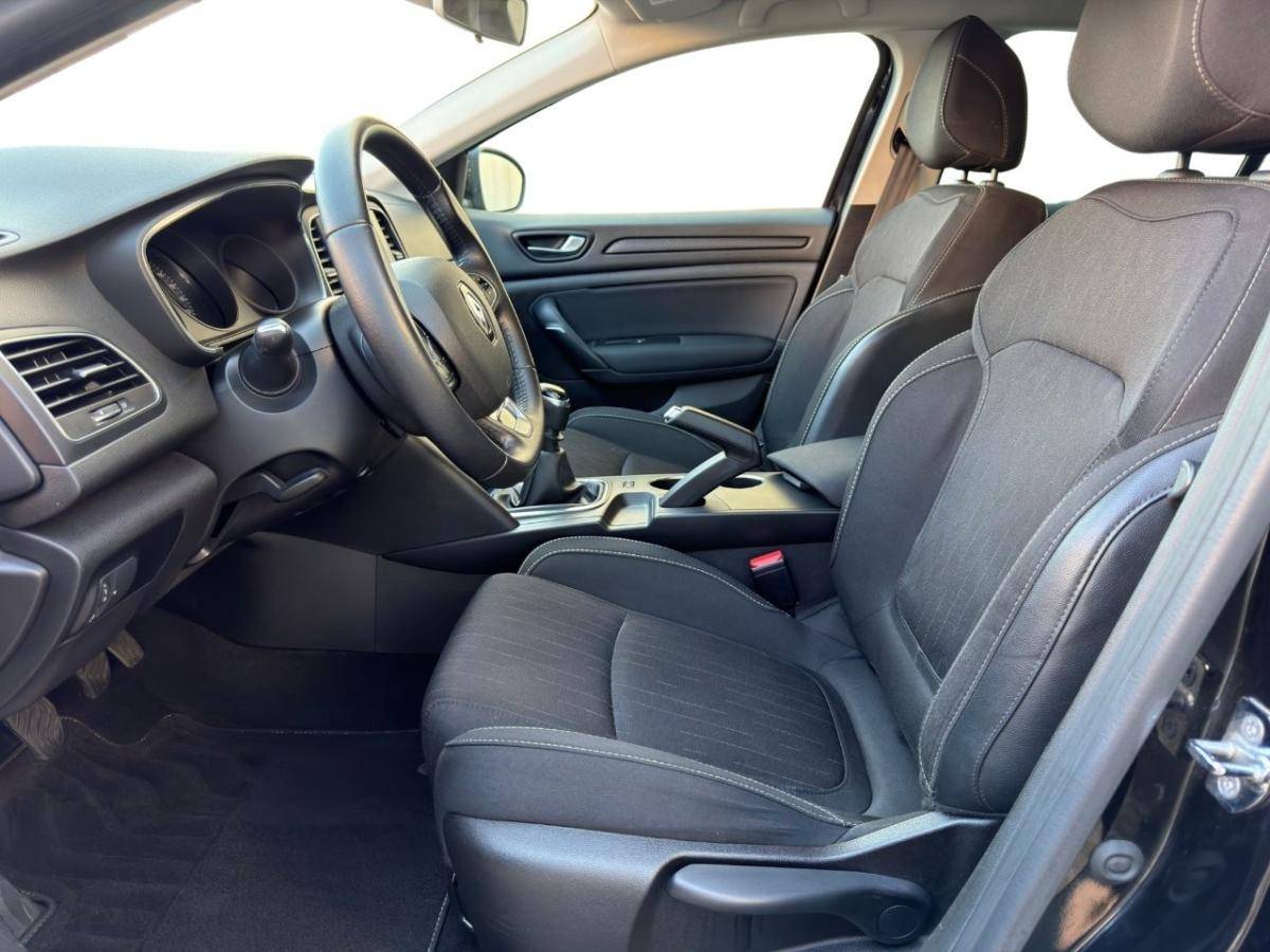 renault-megane-sport-tourer-2020-diesel-1461cc