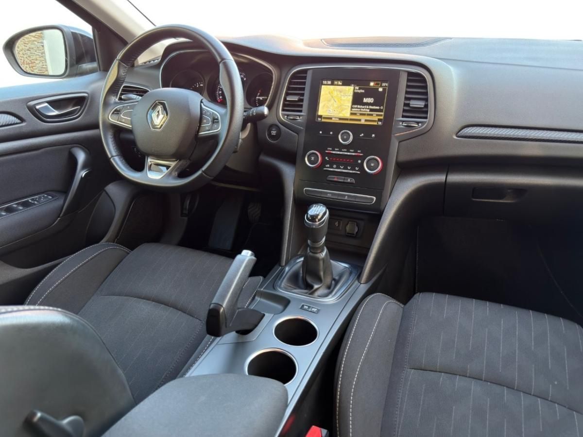 renault-megane-sport-tourer-2020-diesel-1461cc