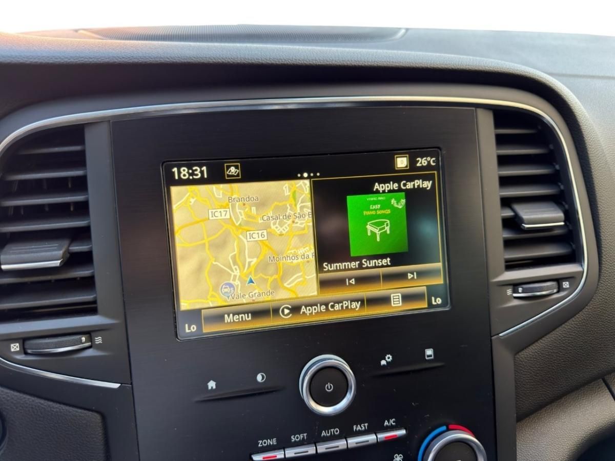 renault-megane-sport-tourer-2020-diesel-1461cc