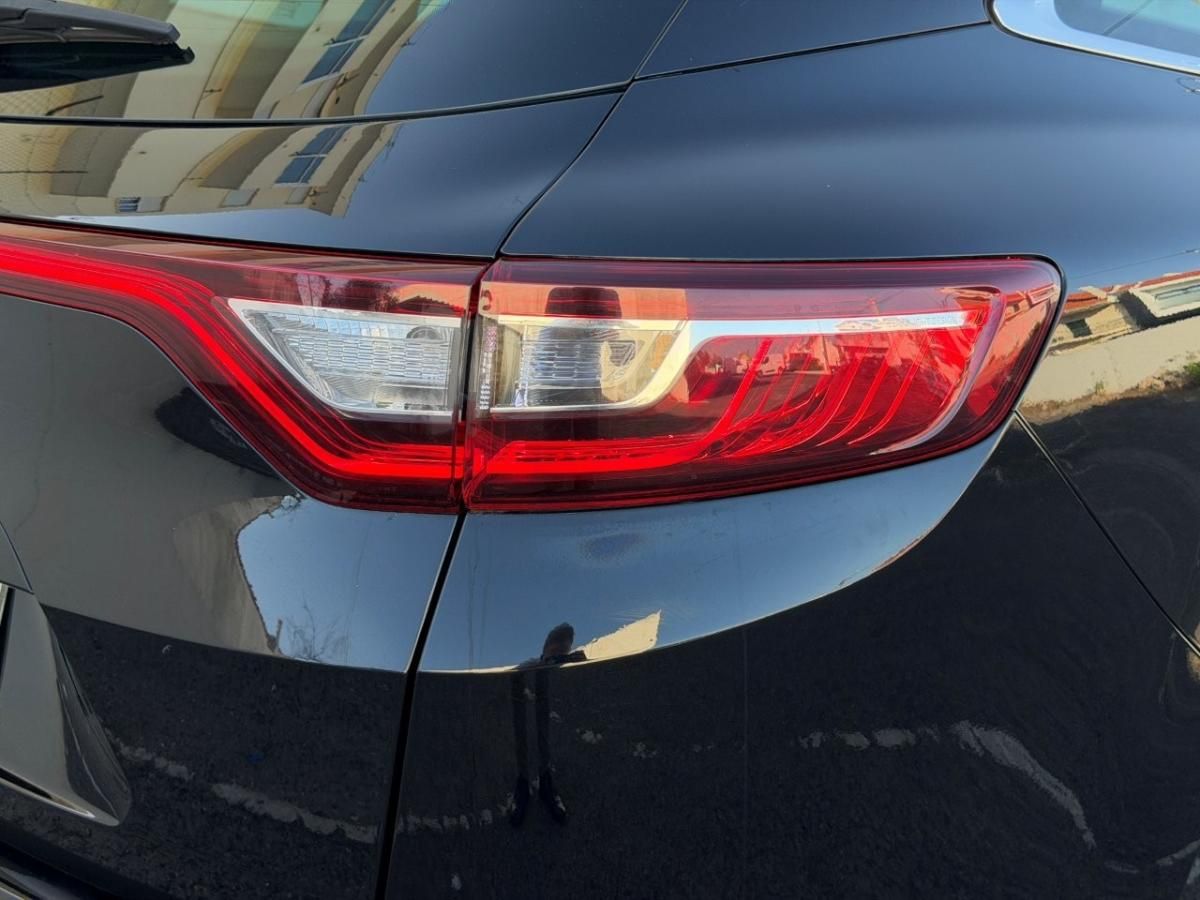 renault-megane-sport-tourer-2020-diesel-1461cc