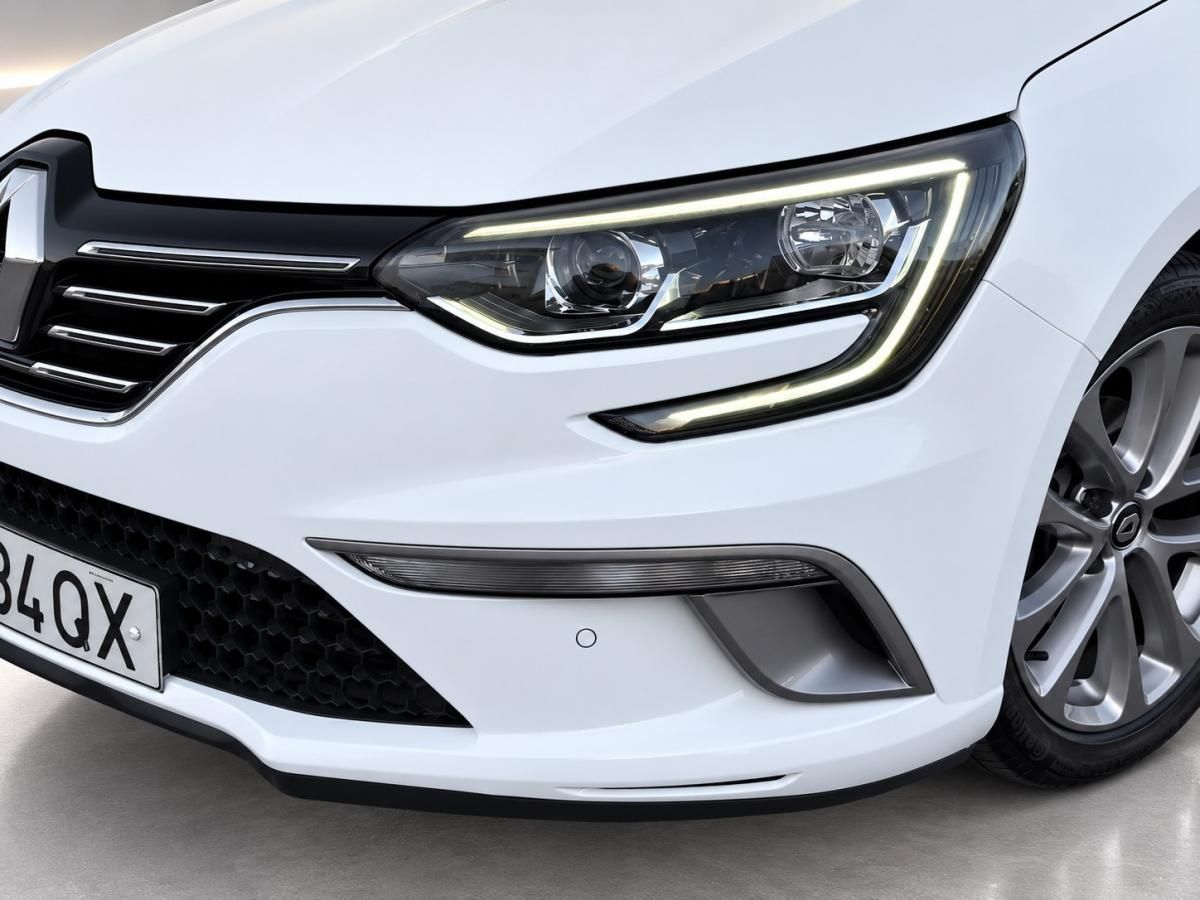 renault-megane-sport-tourer-2020-diesel-1461cc