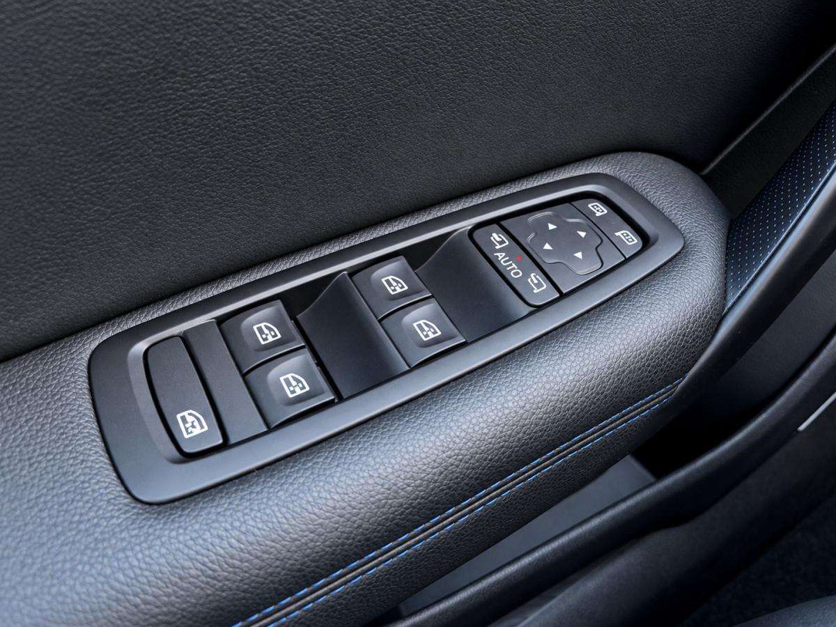renault-megane-sport-tourer-2020-diesel-1461cc