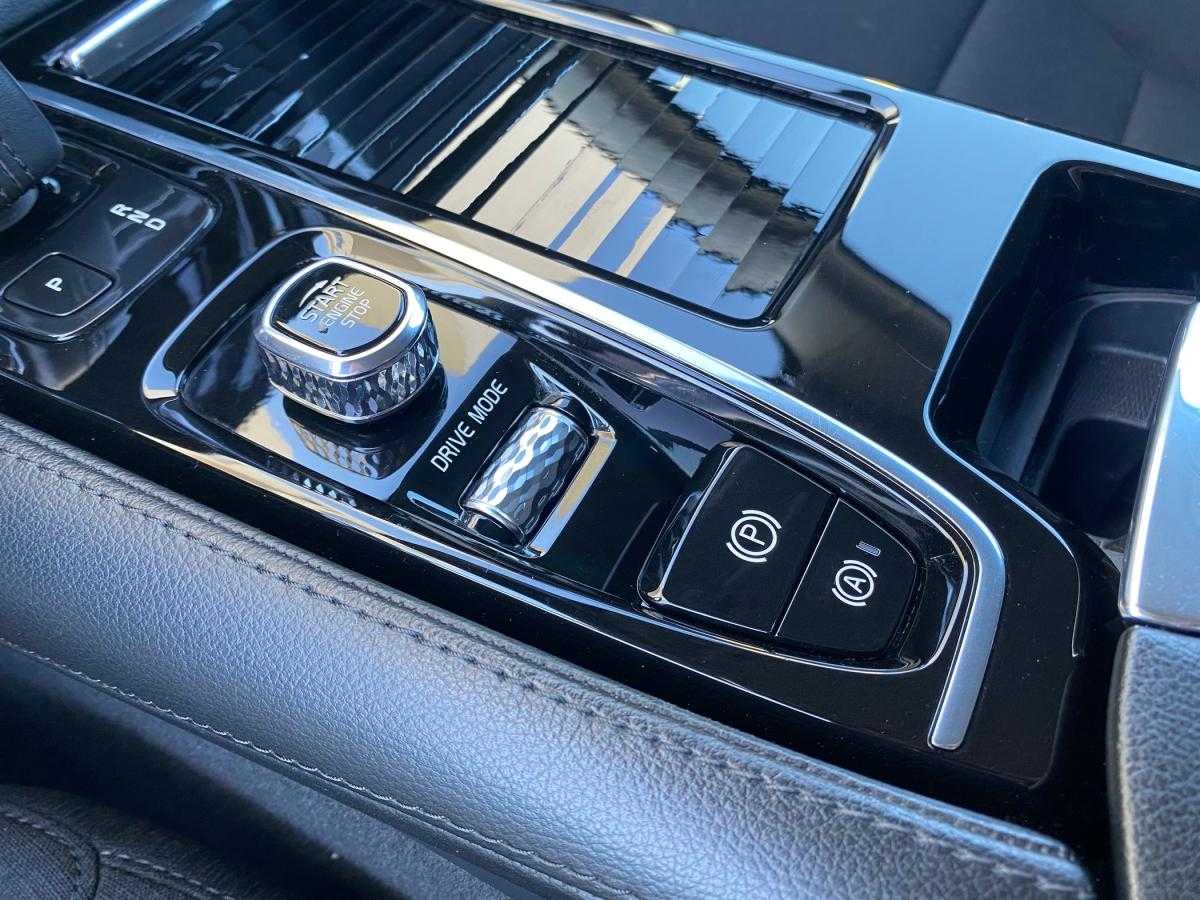 volvo-v60-2021-hibrido-a-gasolina-1969cc