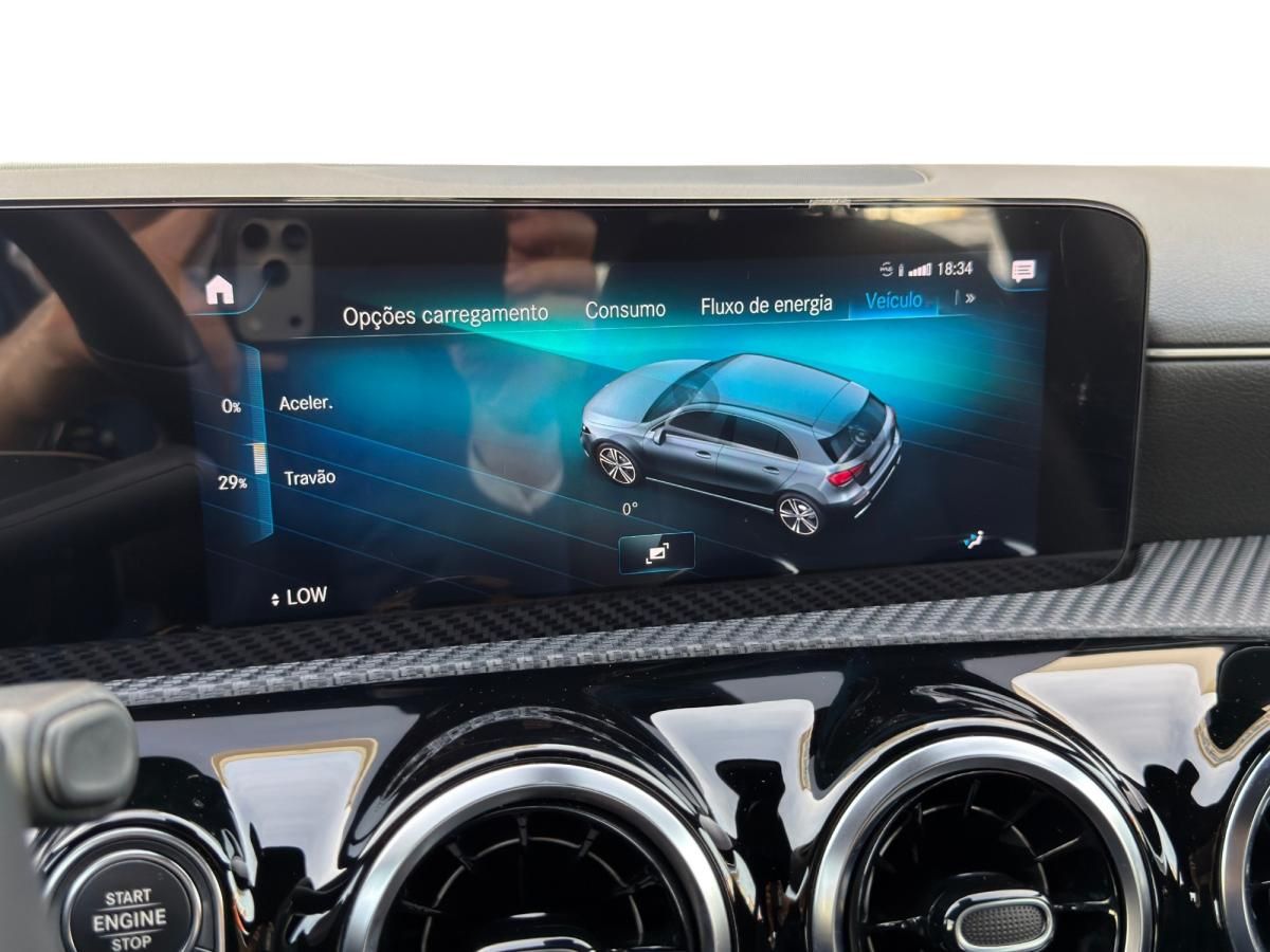mercedes-benz-classe-a-2022-hibrido-a-gasolina-1332cc