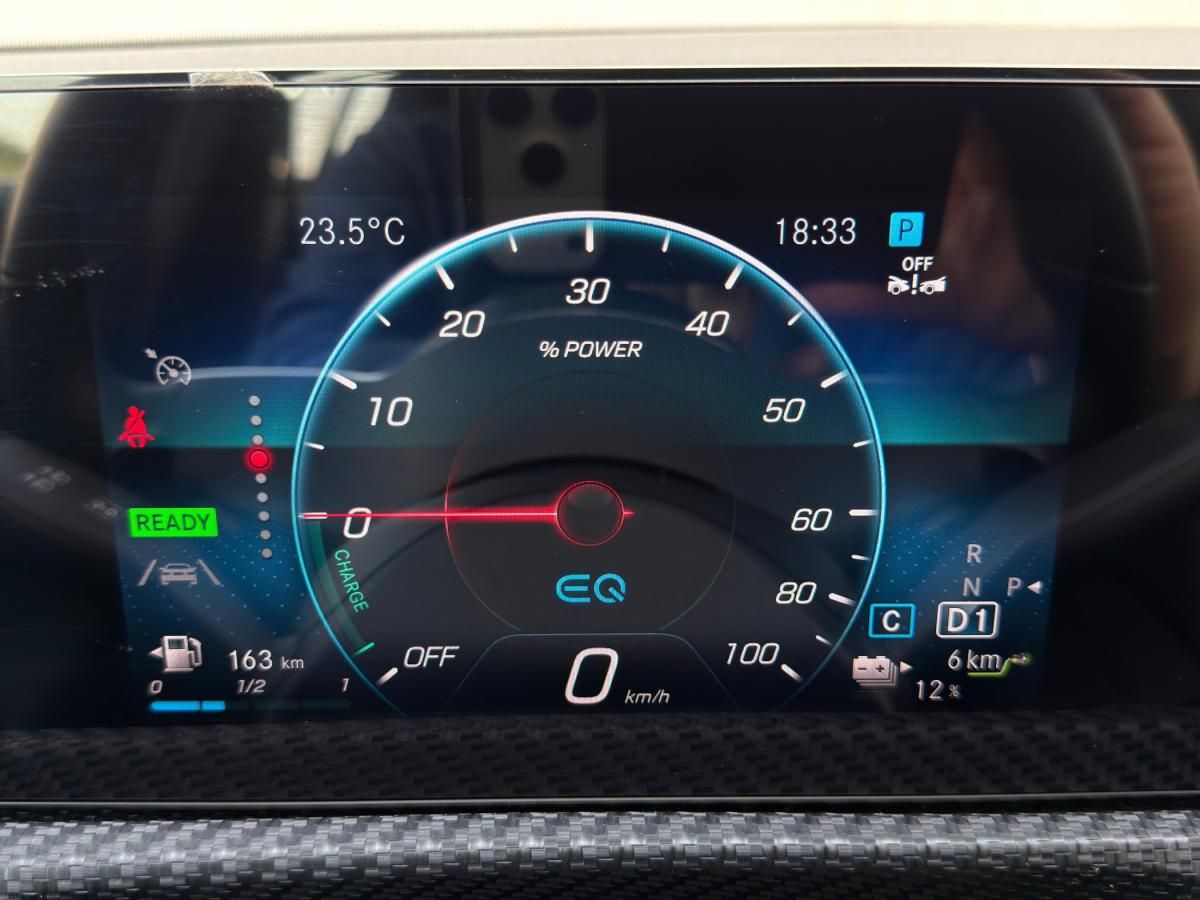 mercedes-benz-classe-a-2022-hibrido-a-gasolina-1332cc