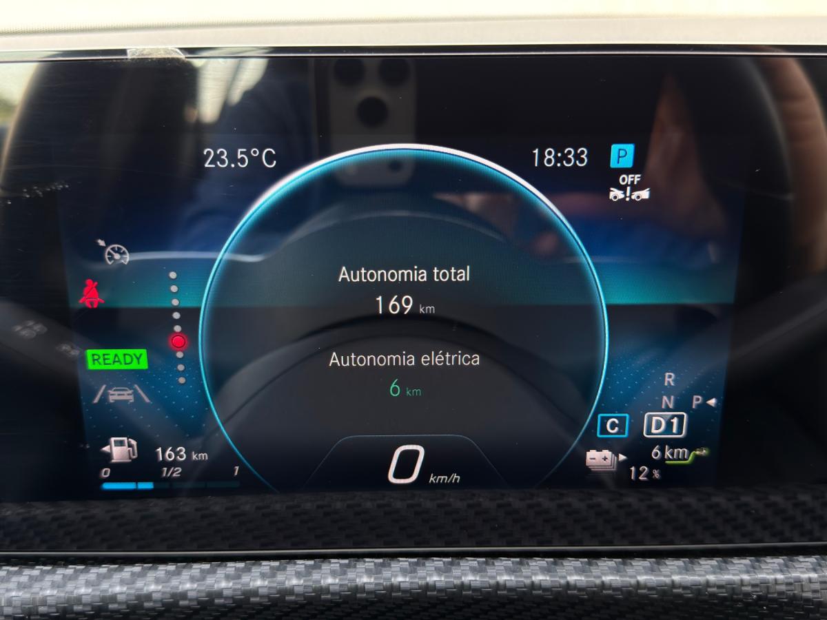 mercedes-benz-classe-a-2022-hibrido-a-gasolina-1332cc