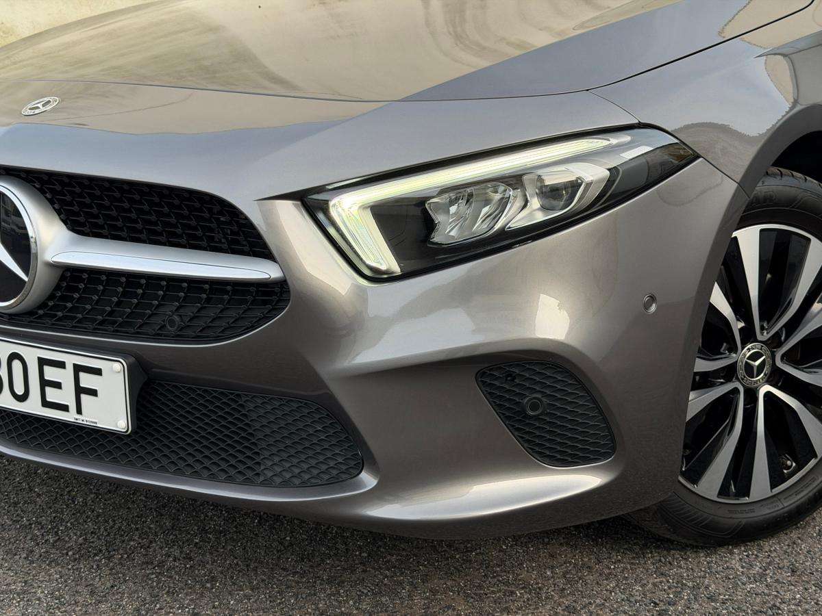 mercedes-benz-classe-a-2022-hibrido-a-gasolina-1332cc