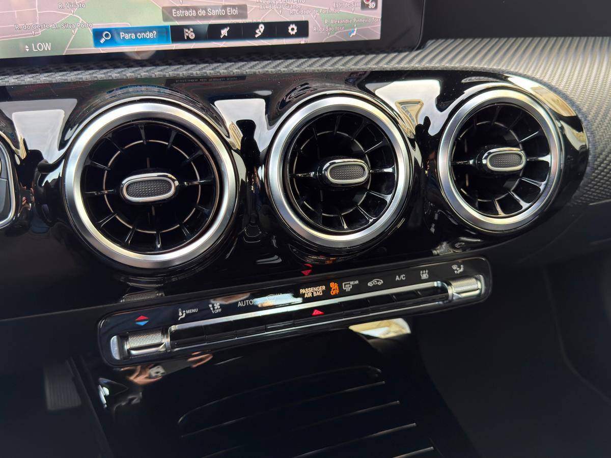 mercedes-benz-classe-a-2022-hibrido-a-gasolina-1332cc