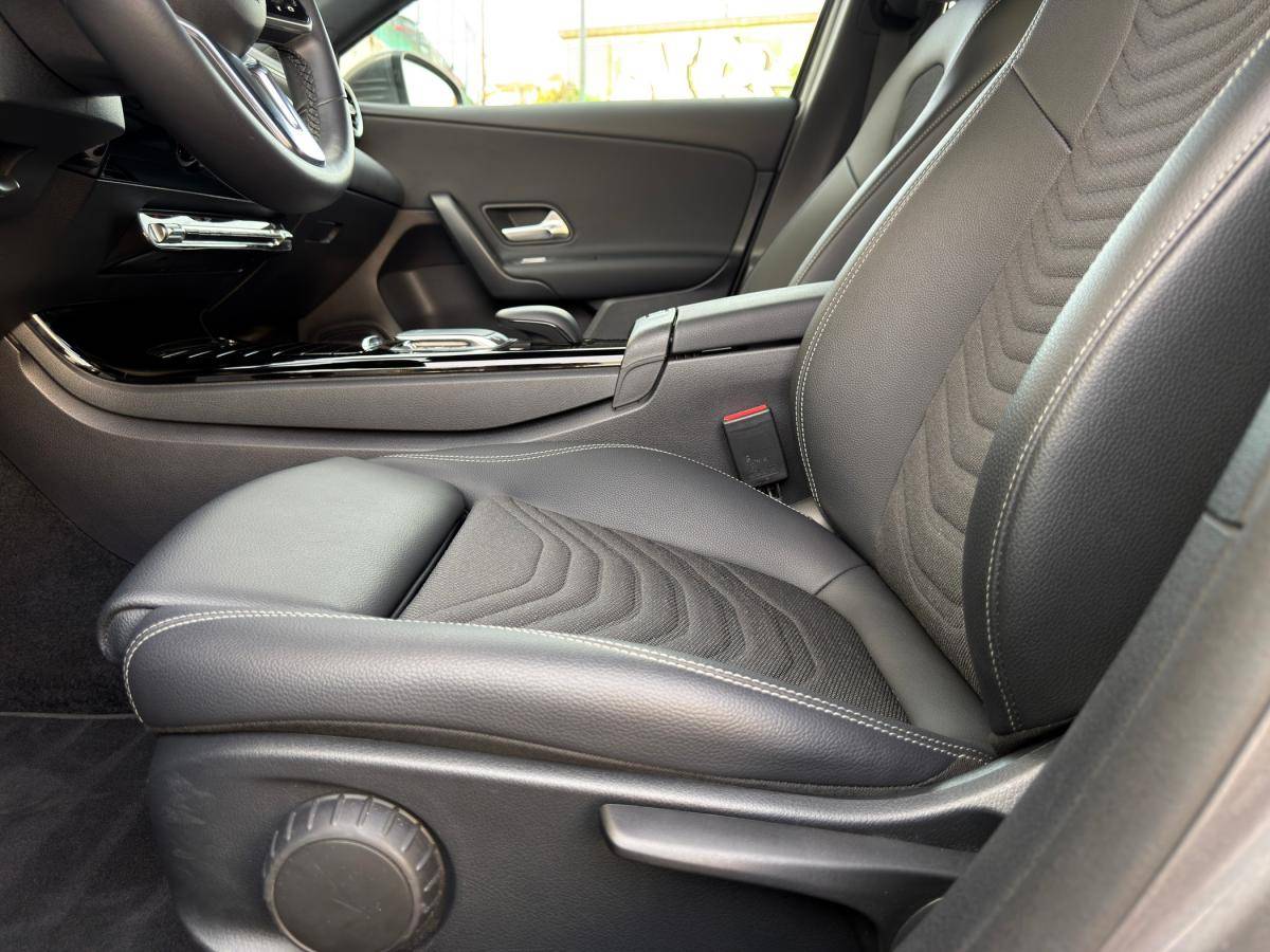 mercedes-benz-classe-a-2022-hibrido-a-gasolina-1332cc