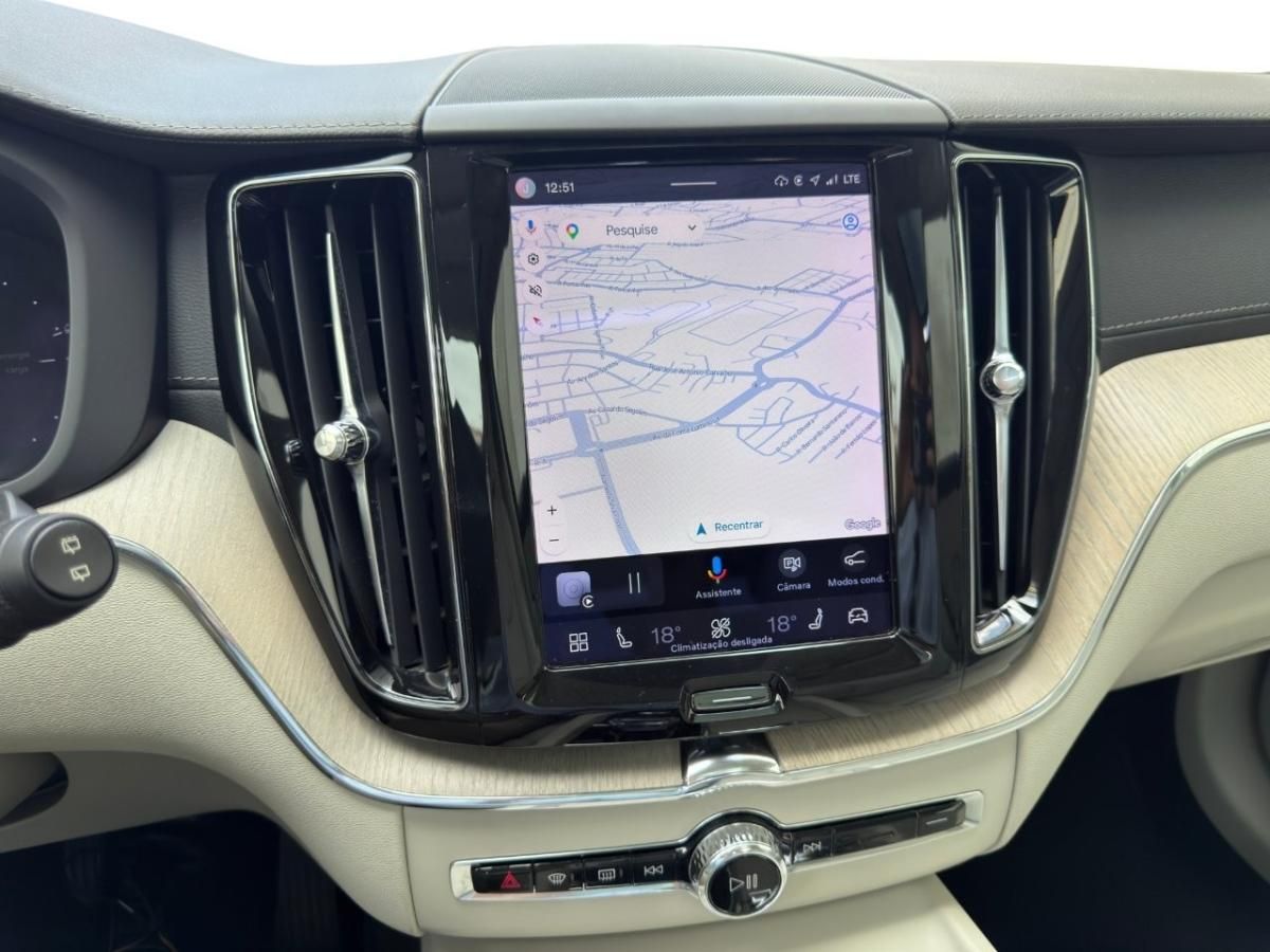 volvo-xc60-2022-hibrido-a-gasolina-1696cc