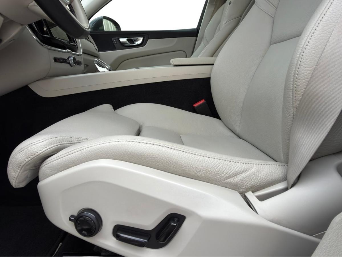volvo-xc60-2022-hibrido-a-gasolina-1696cc