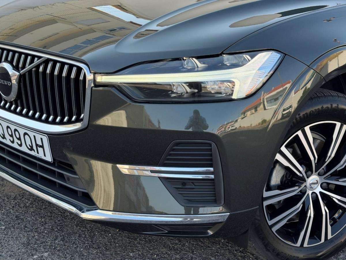 volvo-xc60-2022-hibrido-a-gasolina-1696cc