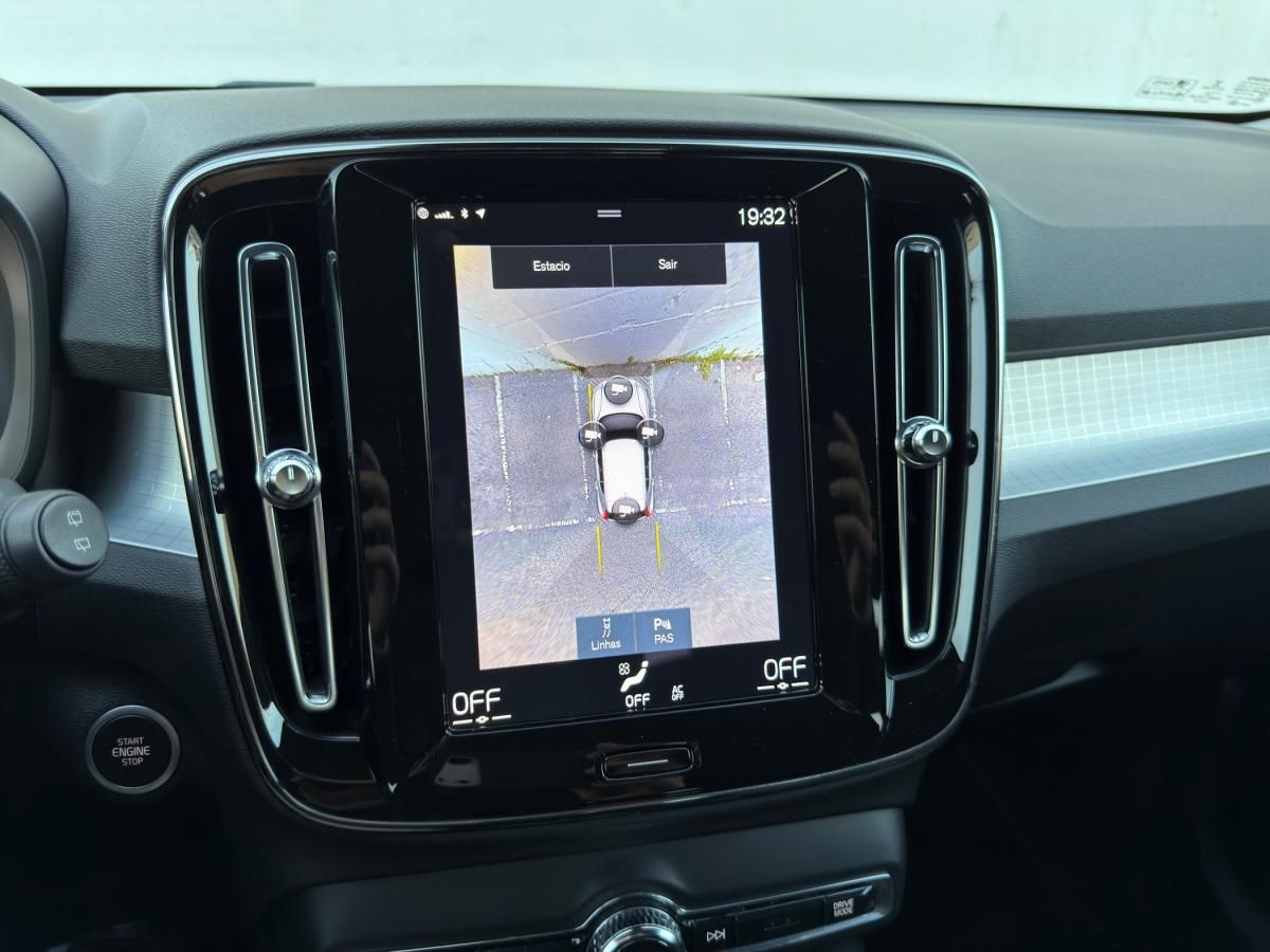 volvo-xc40-2022-hibrido-a-gasolina-1496cc