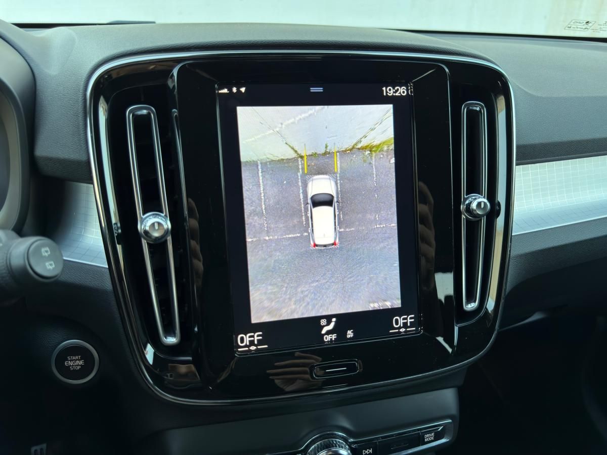 volvo-xc40-2022-hibrido-a-gasolina-1496cc