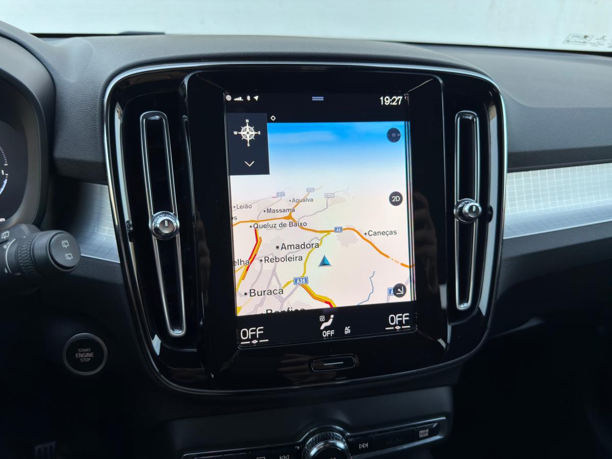 volvo-xc40-2022-hibrido-a-gasolina-1496cc