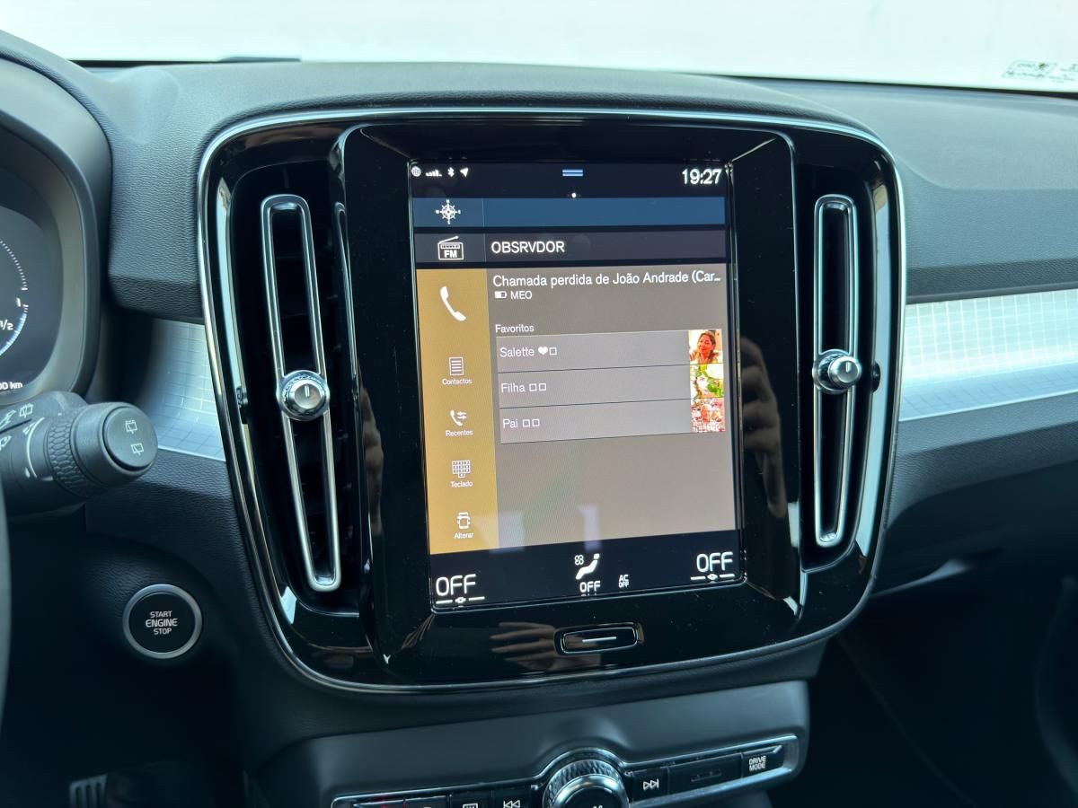 volvo-xc40-2022-hibrido-a-gasolina-1496cc