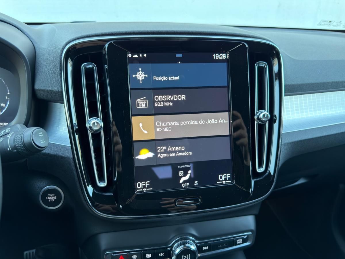 volvo-xc40-2022-hibrido-a-gasolina-1496cc