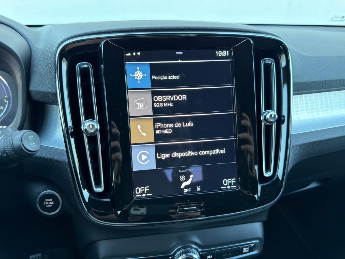 volvo-xc40-2022-hibrido-a-gasolina-1496cc