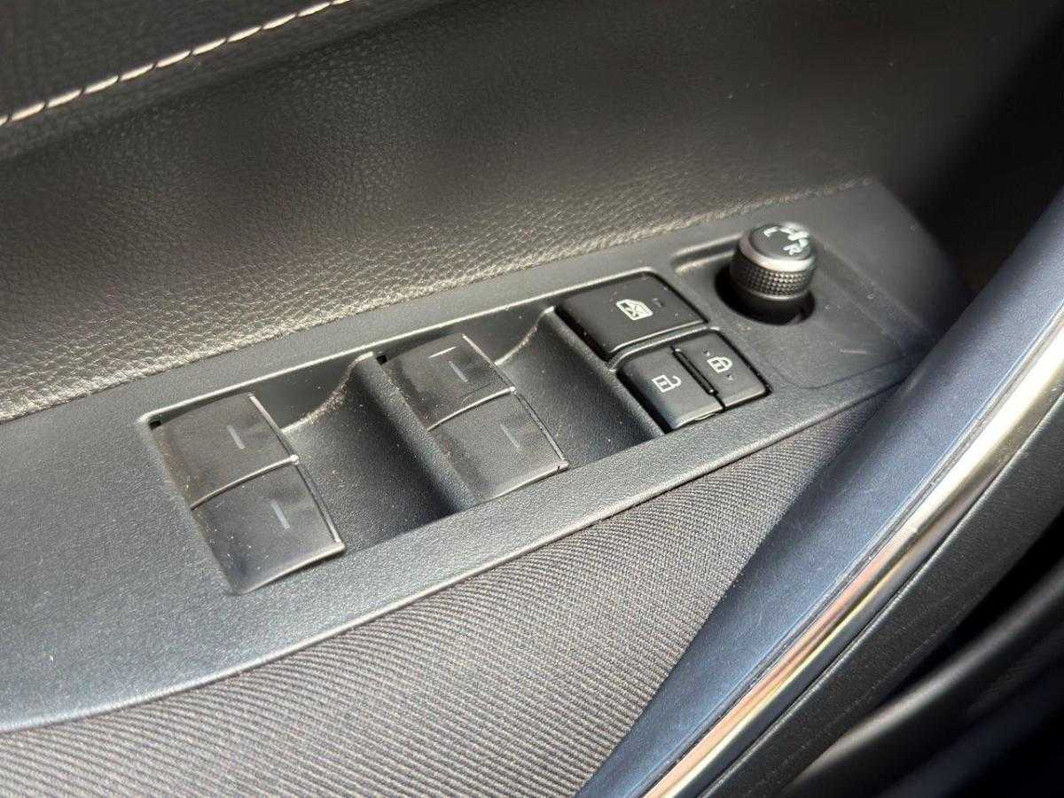 toyota-corolla-2021-hibrido-a-gasolina-1798cc