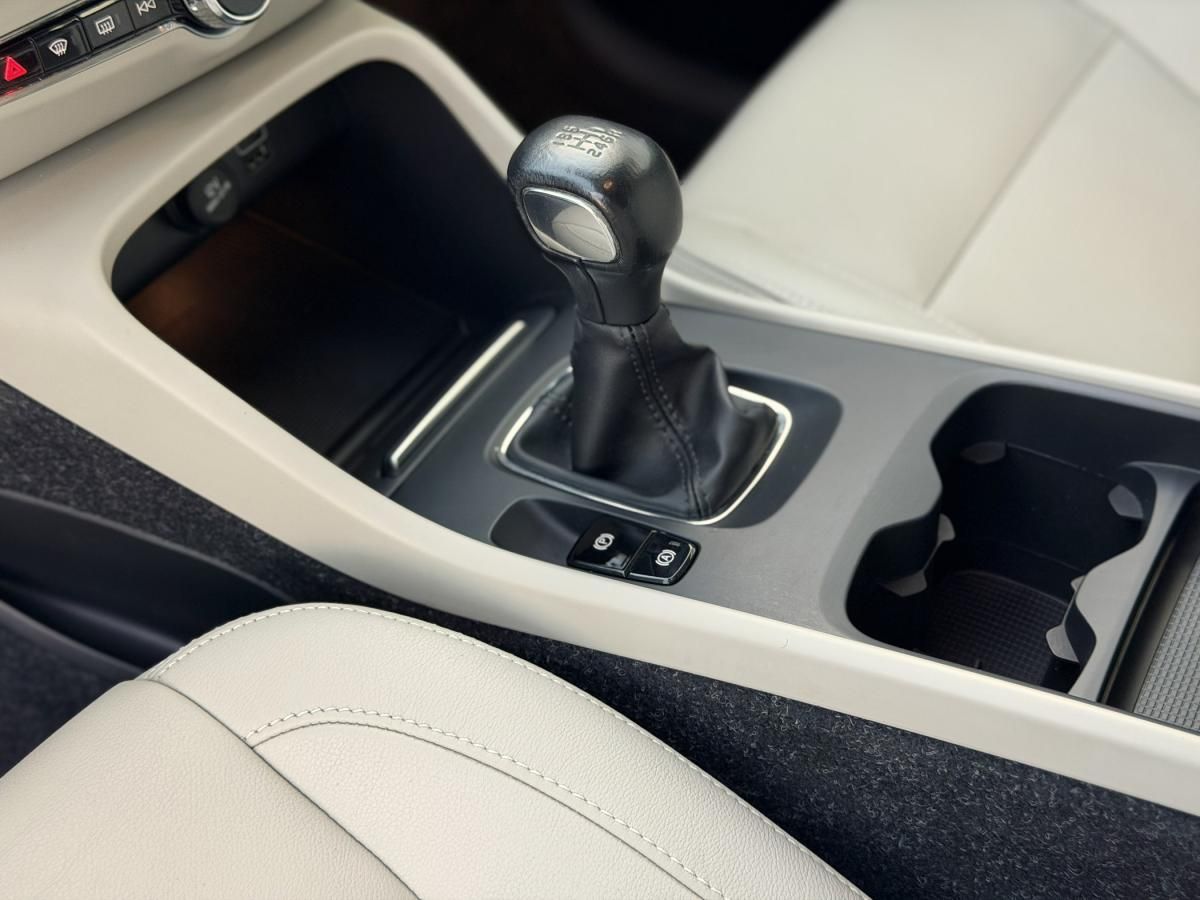volvo-xc40-2019-diesel-1969cc