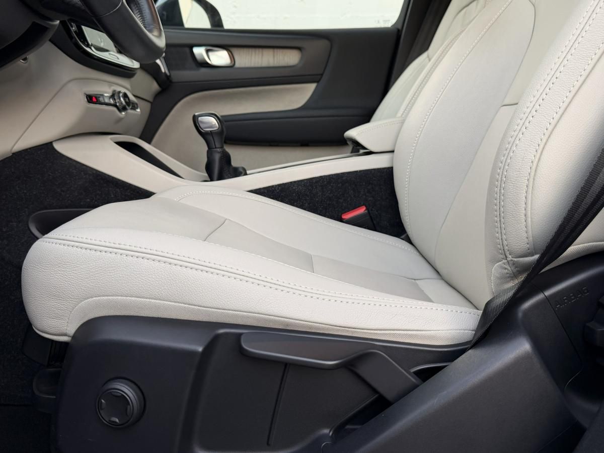 volvo-xc40-2019-diesel-1969cc