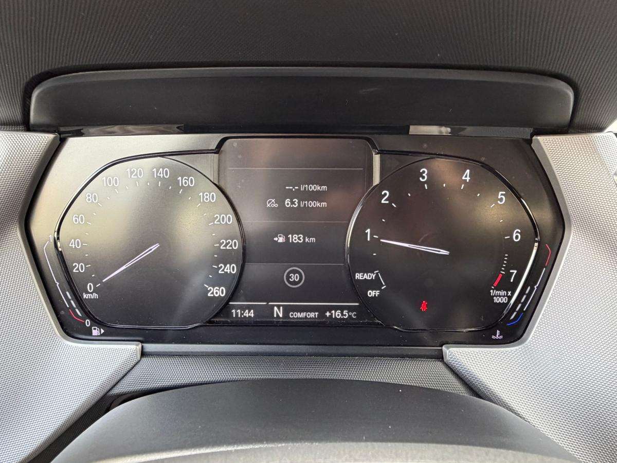 bmw-serie-1-2022-gasolina-1499cc