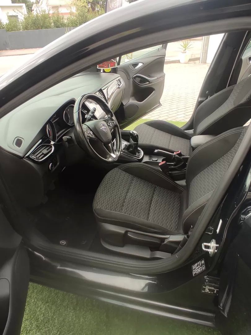 opel-astra-2017-diesel-1598cc