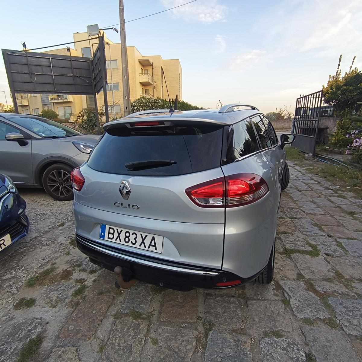 renault-clio-sport-tourer-0-9-tce-2020-gasolina-898cc