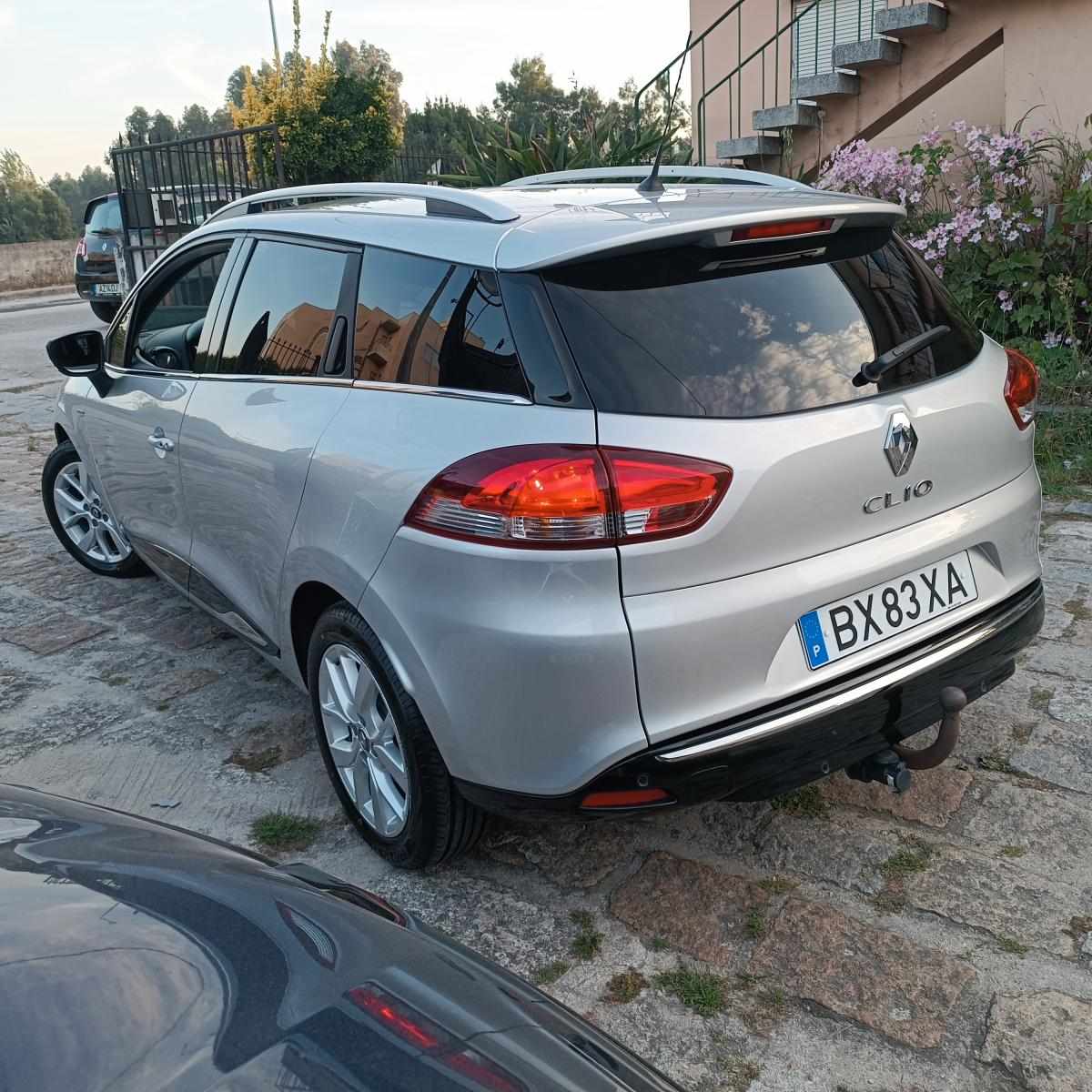 renault-clio-sport-tourer-0-9-tce-2020-gasolina-898cc