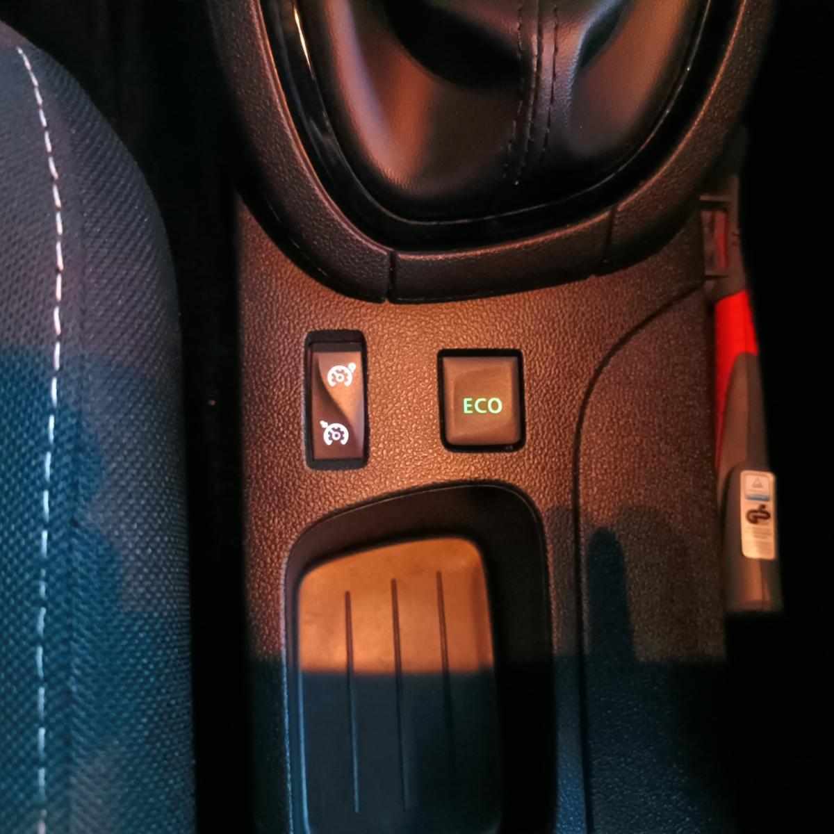 renault-clio-sport-tourer-0-9-tce-2020-gasolina-898cc