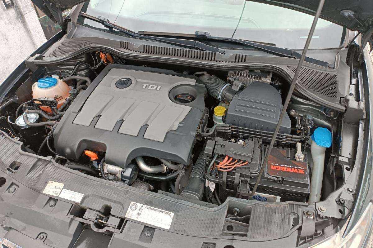 seat-ibiza-st-2011-diesel-1598cc