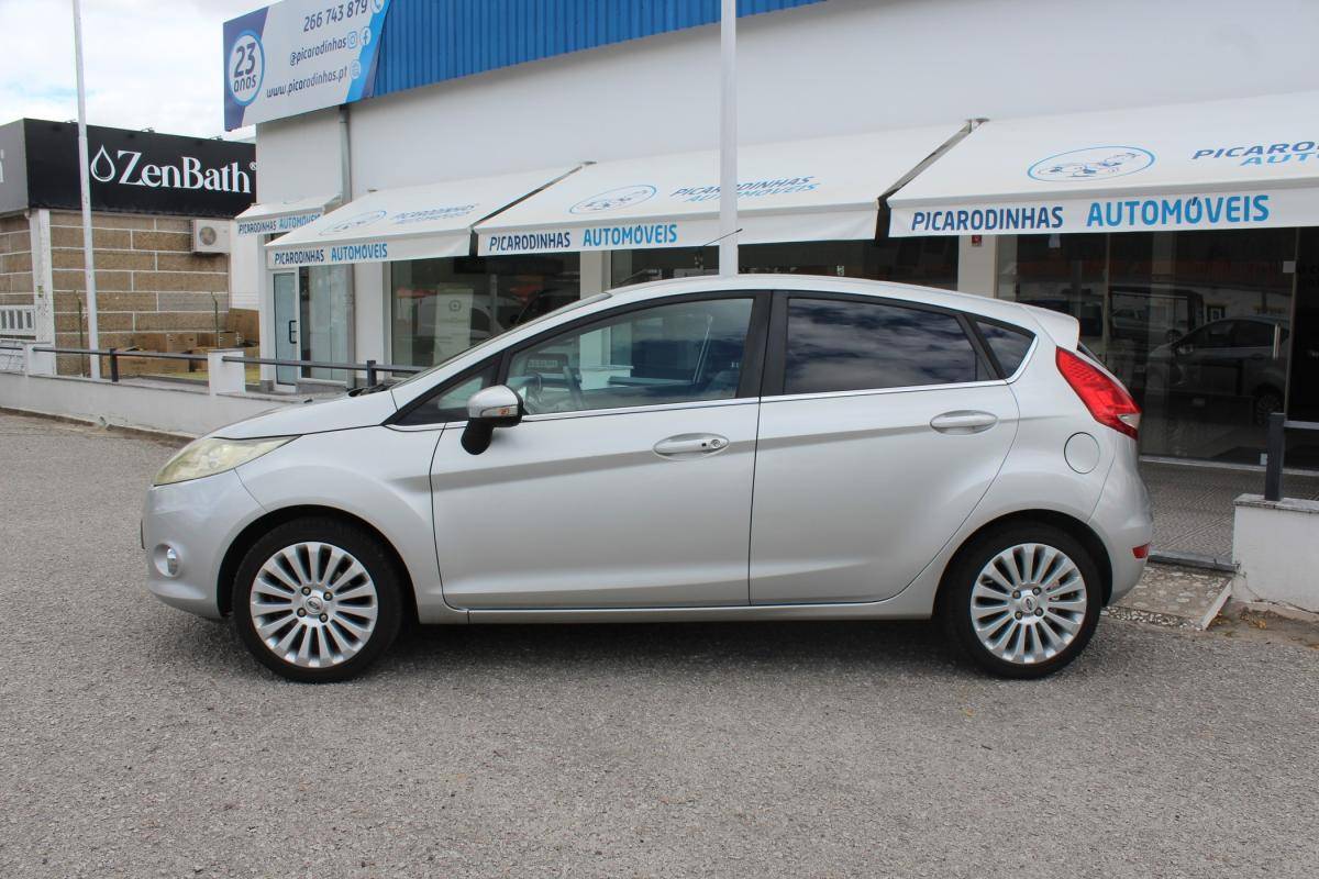 ford-fiesta-2010-gasolina-1242cc