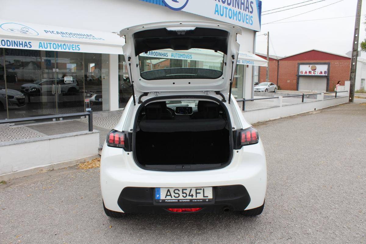 peugeot-208-2022-gasolina-1199cc