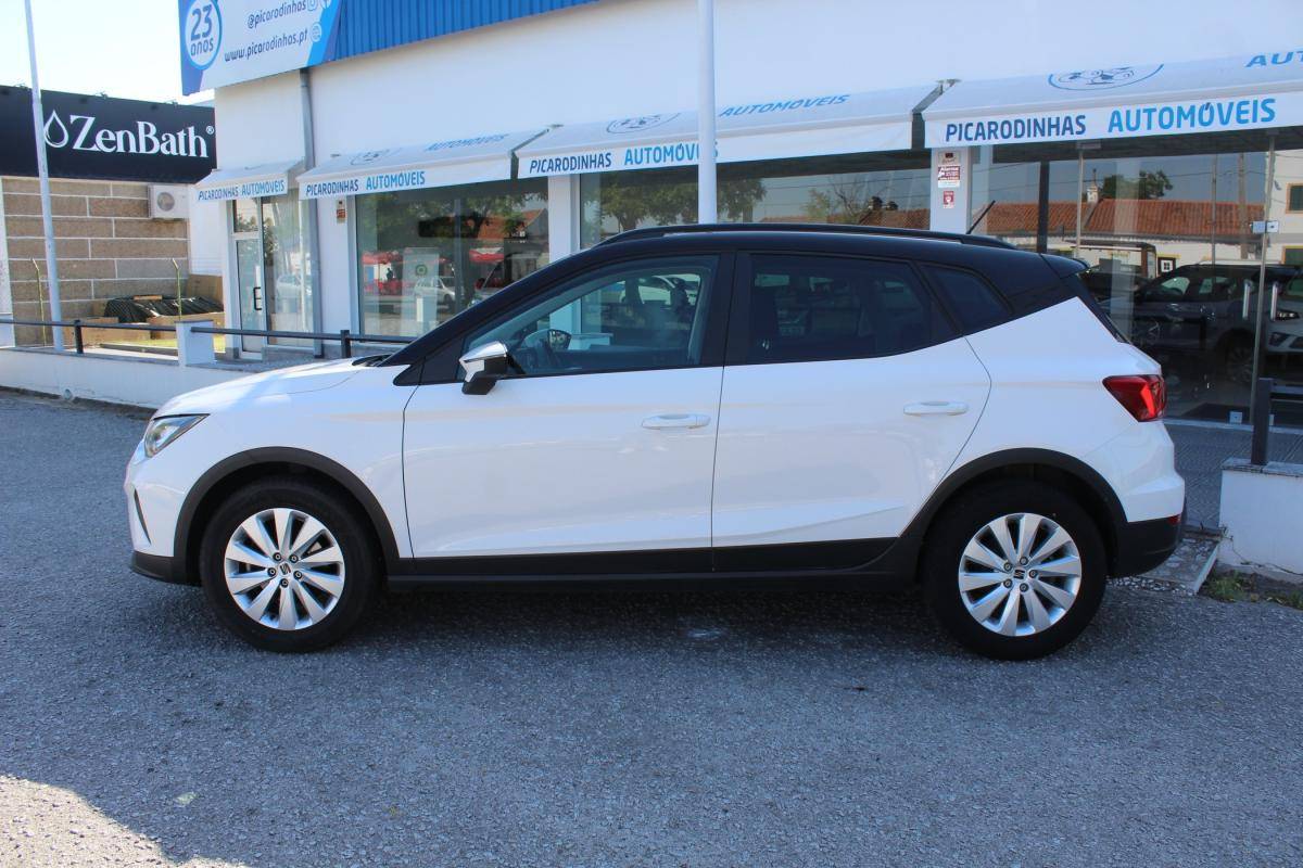 seat-arona-2022-gasolina-999cc