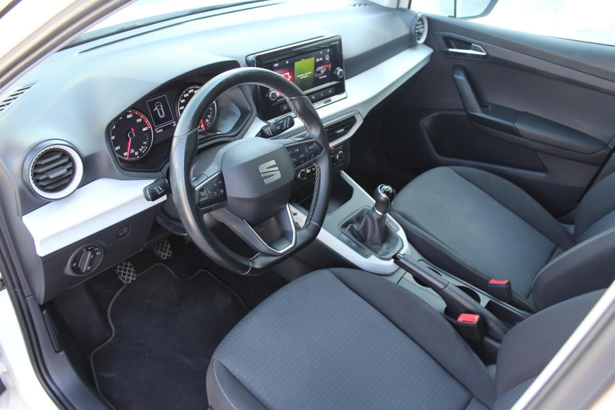 seat-arona-2022-gasolina-999cc