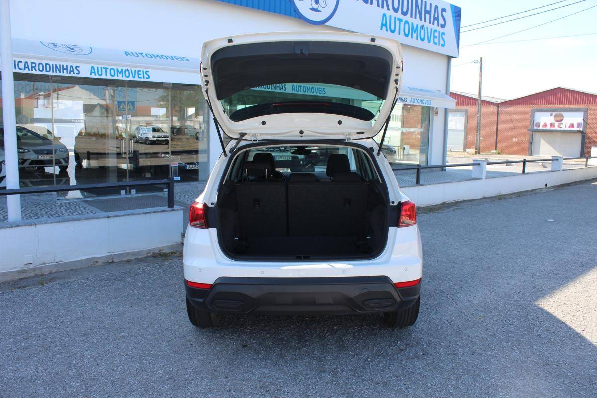seat-arona-2022-gasolina-999cc