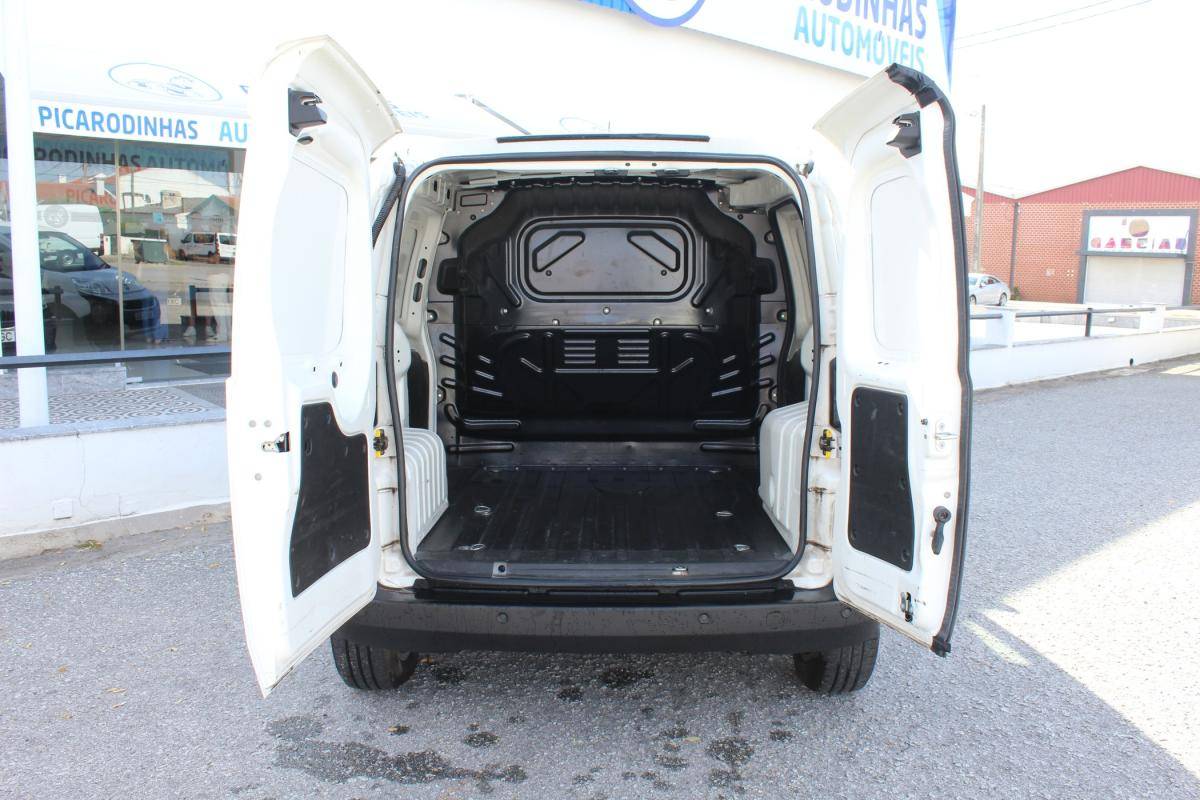 fiat-fiorino-2021-diesel-1248cc