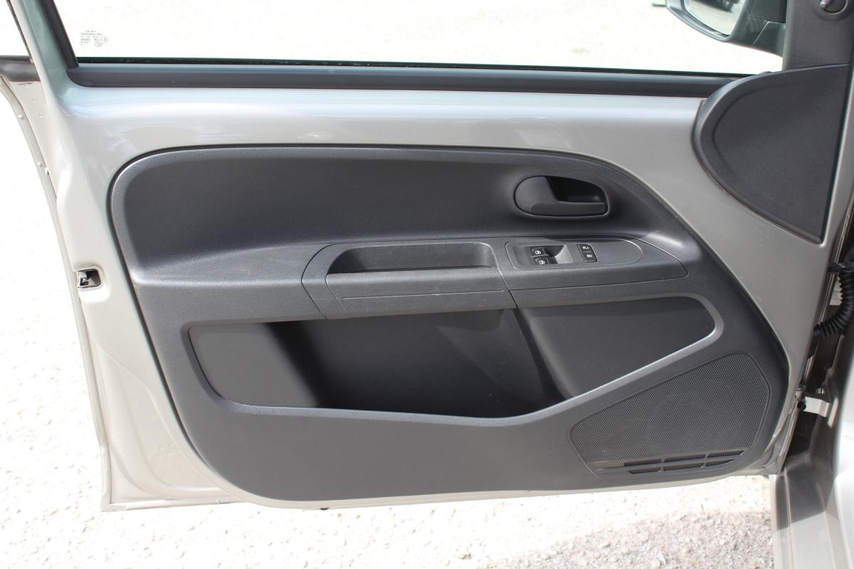 volkswagen-up-2019-gasolina-999cc