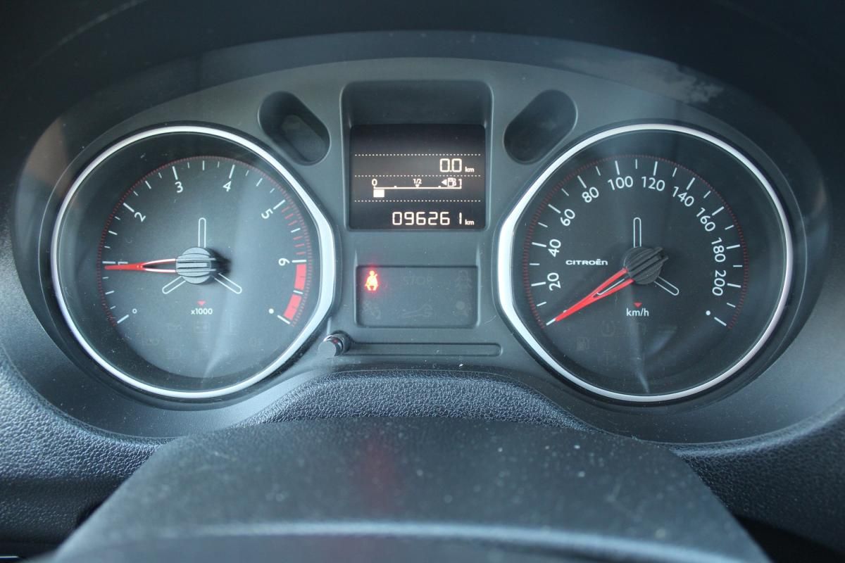 citroen-c-elysee-2018-gasolina-1199cc