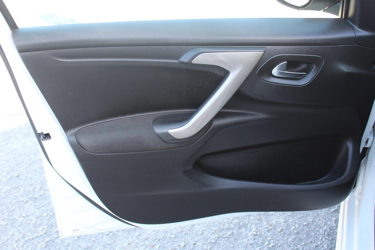 citroen-c-elysee-2018-gasolina-1199cc