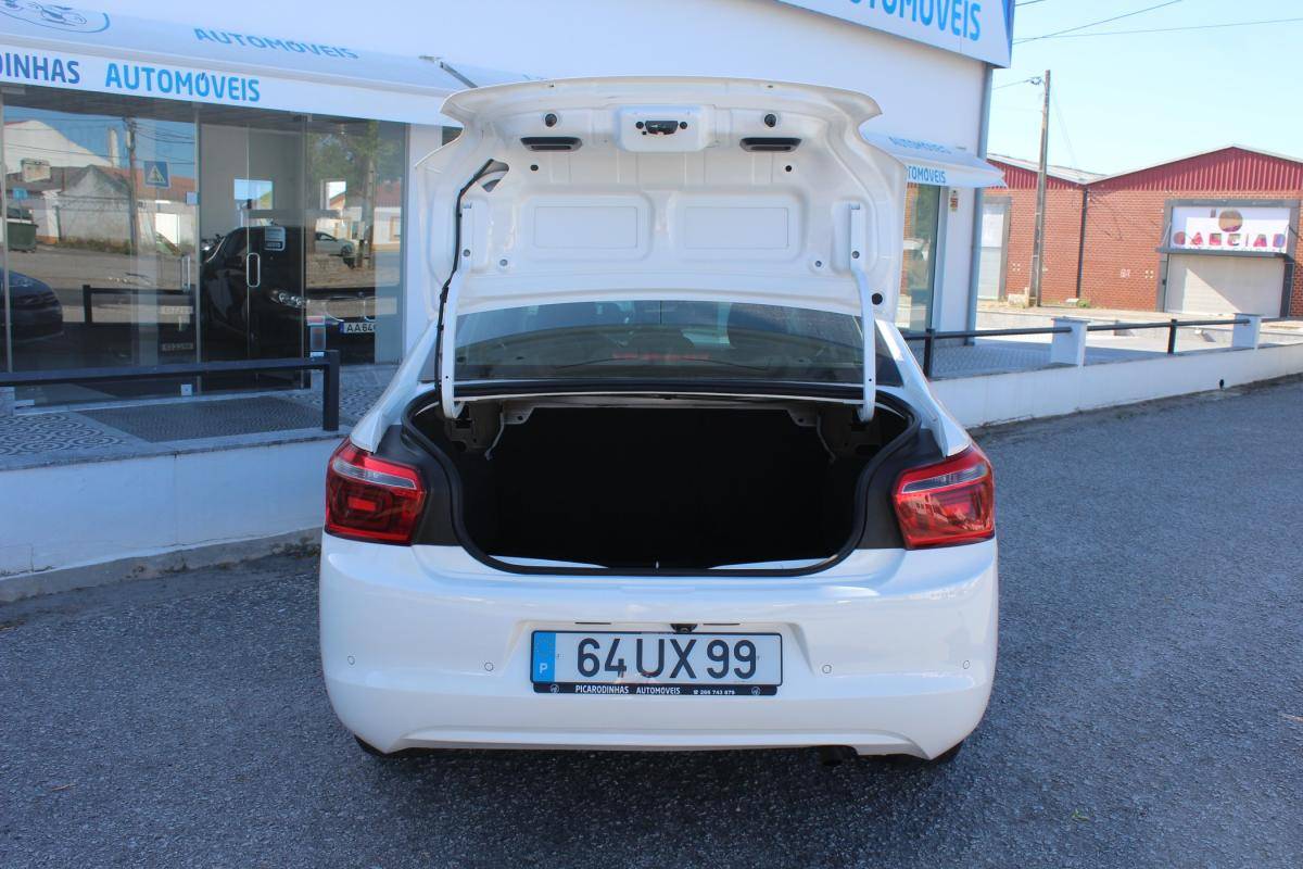 citroen-c-elysee-2018-gasolina-1199cc