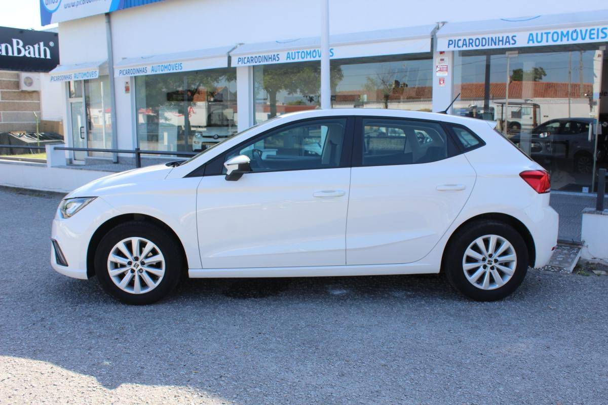 seat-ibiza-2023-gasolina-999cc